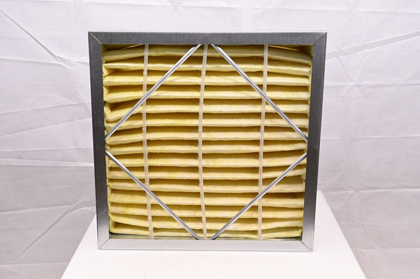 Air Handler 2GHW5 Rigid Cell Air Filter, 24" Ht x 24" Wd x 12" Dp (DENTS)