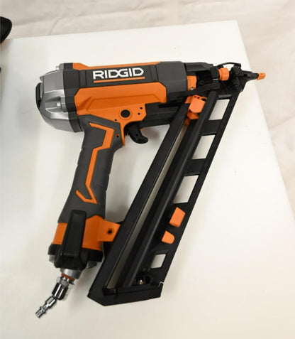 Ridgid R250AFF 15 Gauge 2-1/2" Angled Finish Nailer