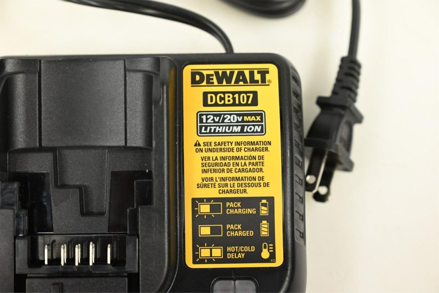 Dewalt DCB107 12V/20V Lithium-Ion Battery Charger, PK 2