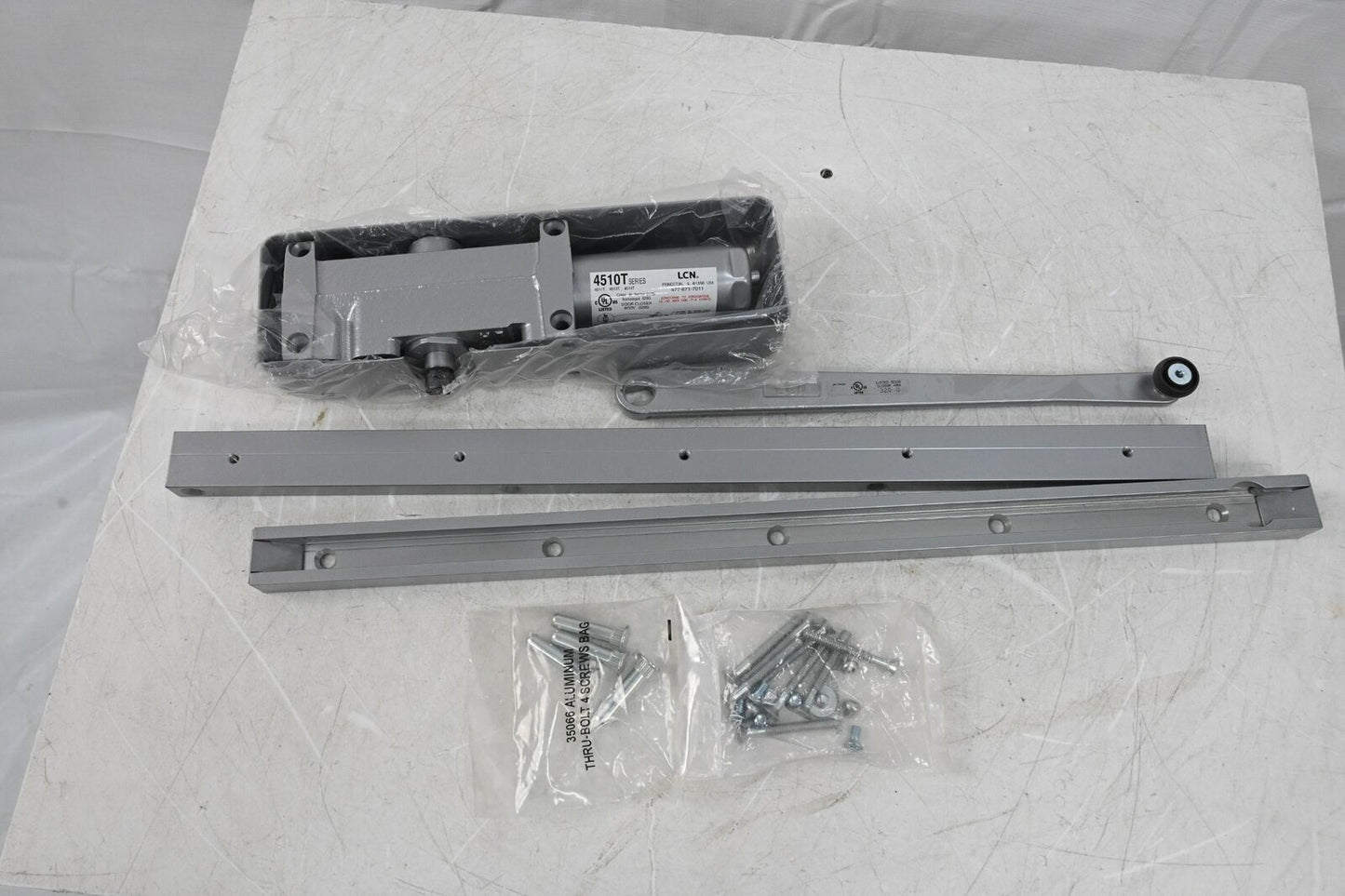 LCN 4511T-STD RH AL Security Door Closer, Right hand