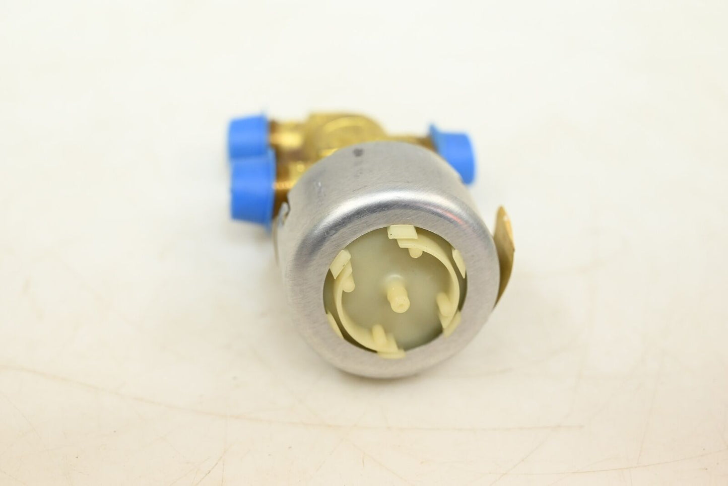 Honeywell VP526A1076 3 Three-Way Unitary Mixing Valve