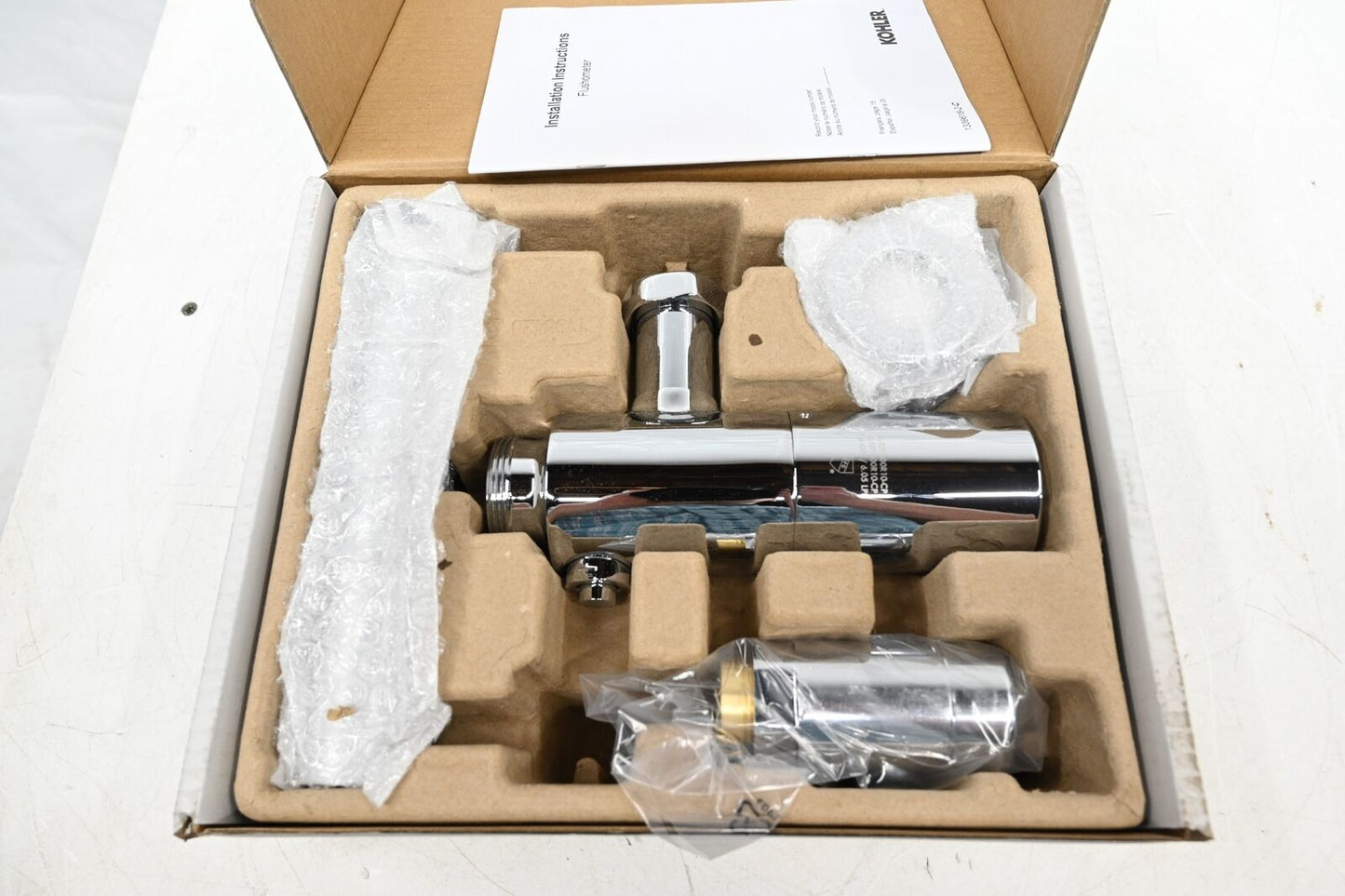 Kohler Mach TripointDC 1.6 gpf toilet flushometer