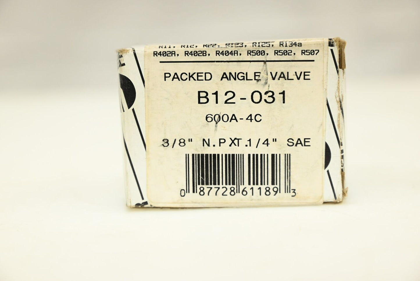 Superior 600A-4C (B12-031) Packed Angel Valve 3/8" N.P x 1/4" SAE