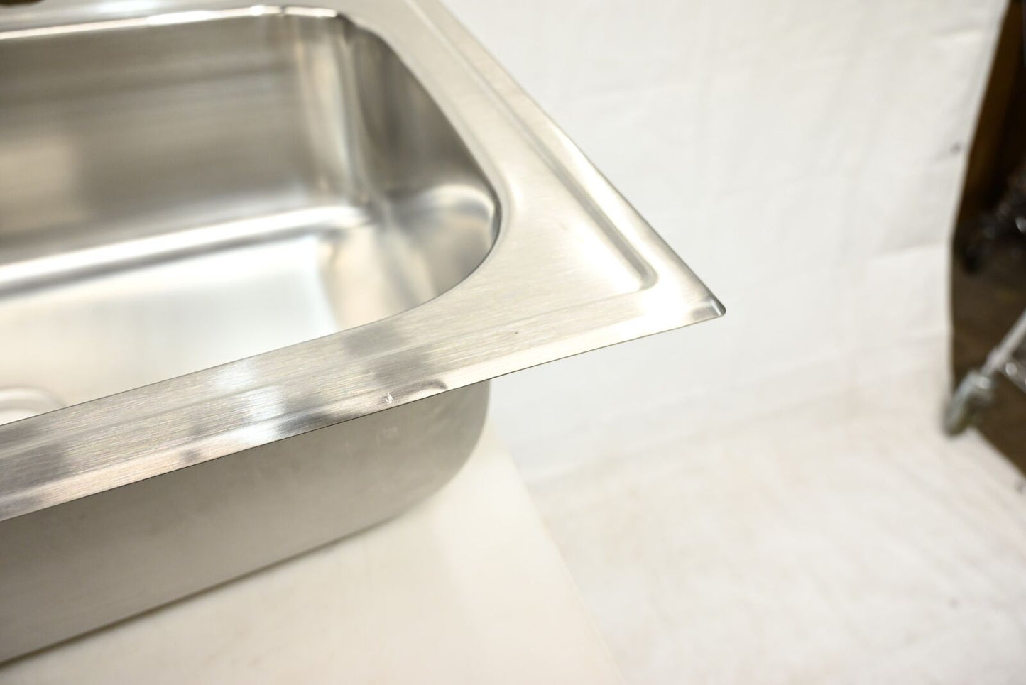 Elkay Parkway 33in. Drop-in 1 Bowl 20 Gauge Stainless Steel Sink Only and No Acc