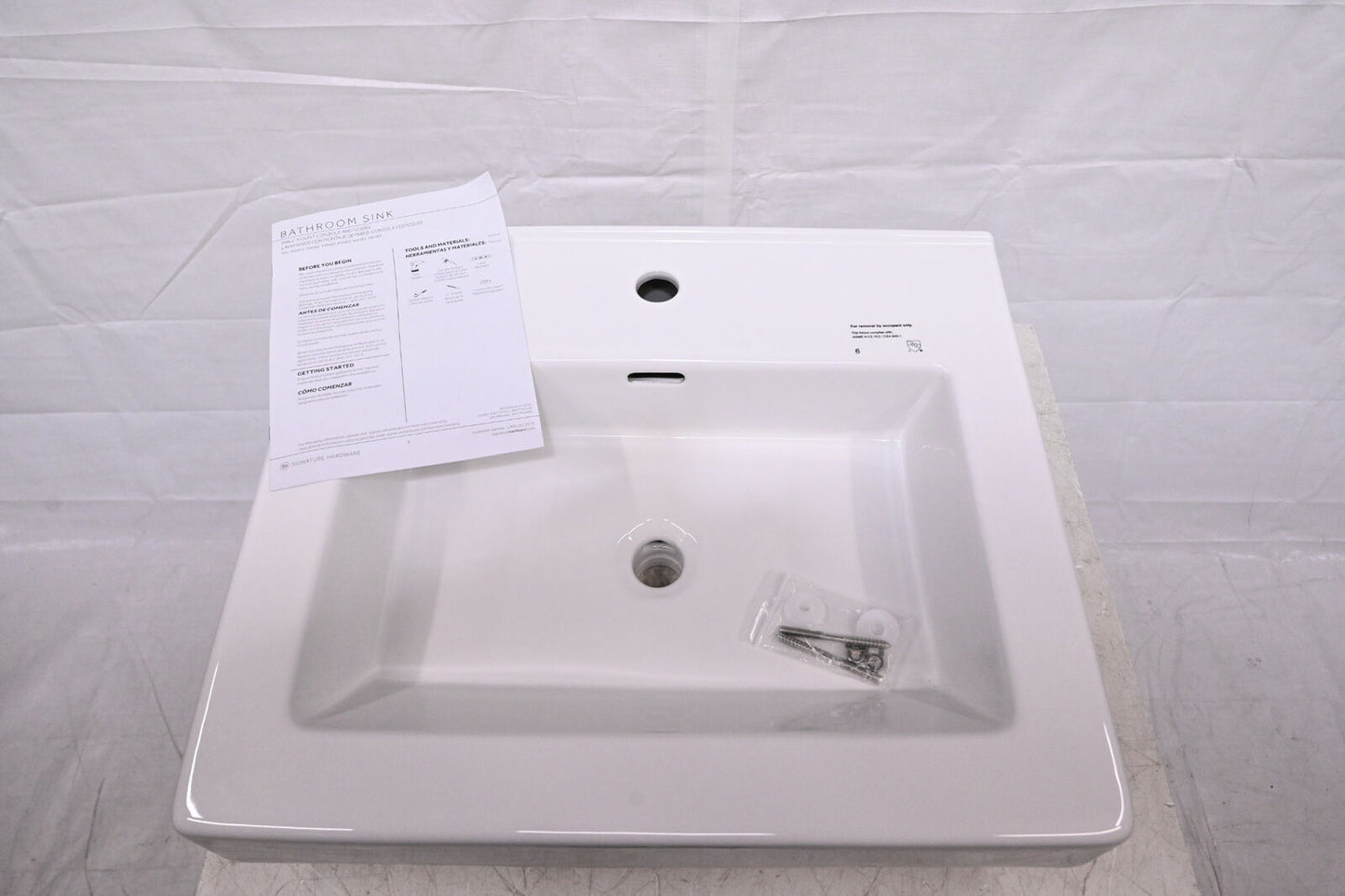 Modern 24-1/8 x20-3/8 in. Rectangular Console Bathroom Sink inWhite