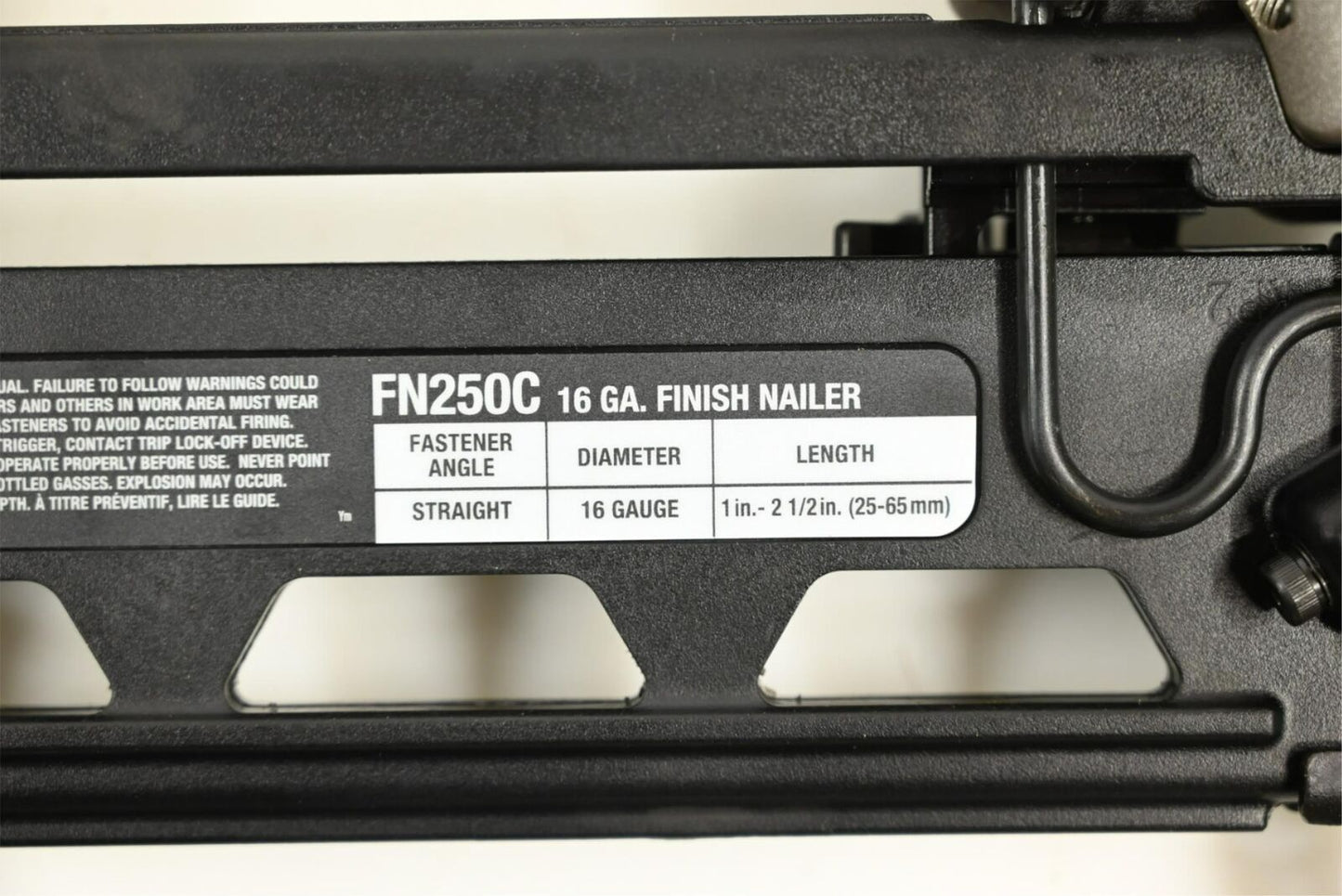 Porter Cable FN250C Pneumatic 16-Gauge 2-1/2" Finish Nailer