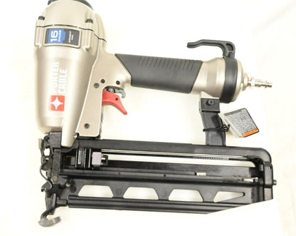 Porter Cable FN250C Pneumatic 16-Gauge 2-1/2" Finish Nailer