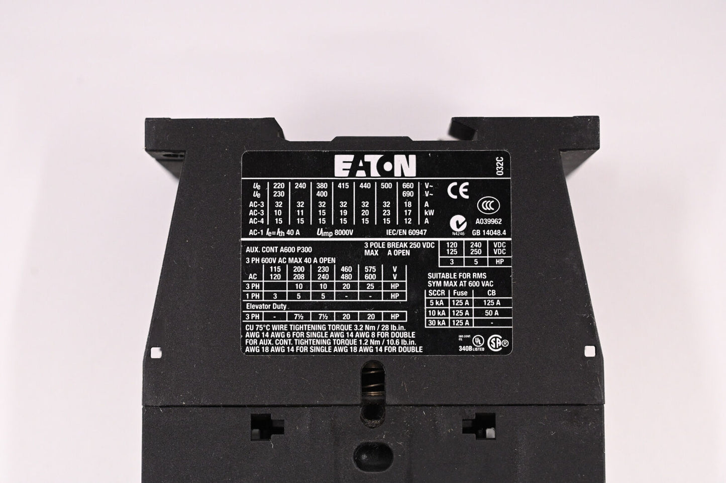 Eaton - Cutler Hammer XTCE032C10B Contactor, 3 Pole, Fnvr, 32A, C-Frame, 220V