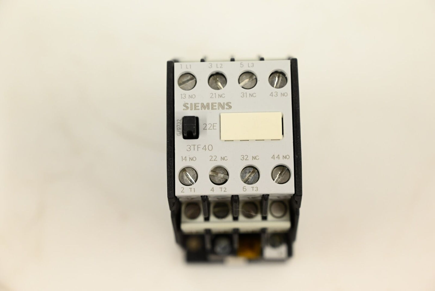 Siemens 3TF4022-0AK6 Contactor