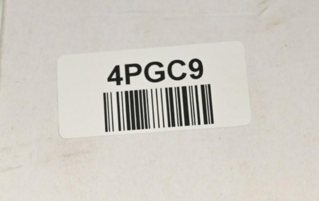 Manual Two-Way Ball Valve 4PGC9 (MISSING THE ONE ATTACHMENT)