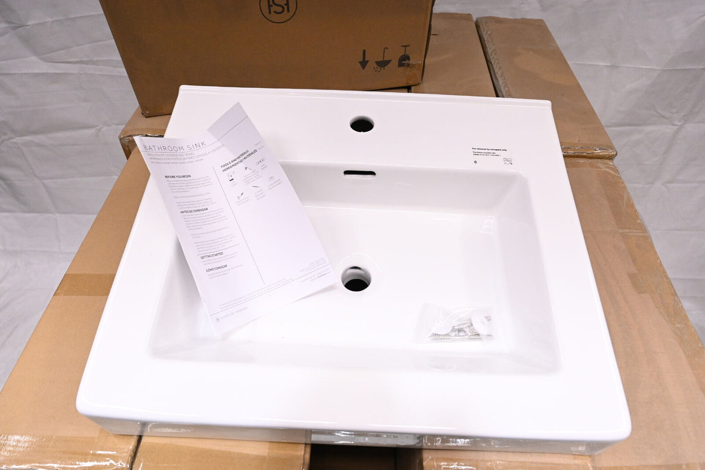 Skid of 20pc Modern 24-1/8 x20-3/8 in. Rectangular Console Bathroom Sink inWhite