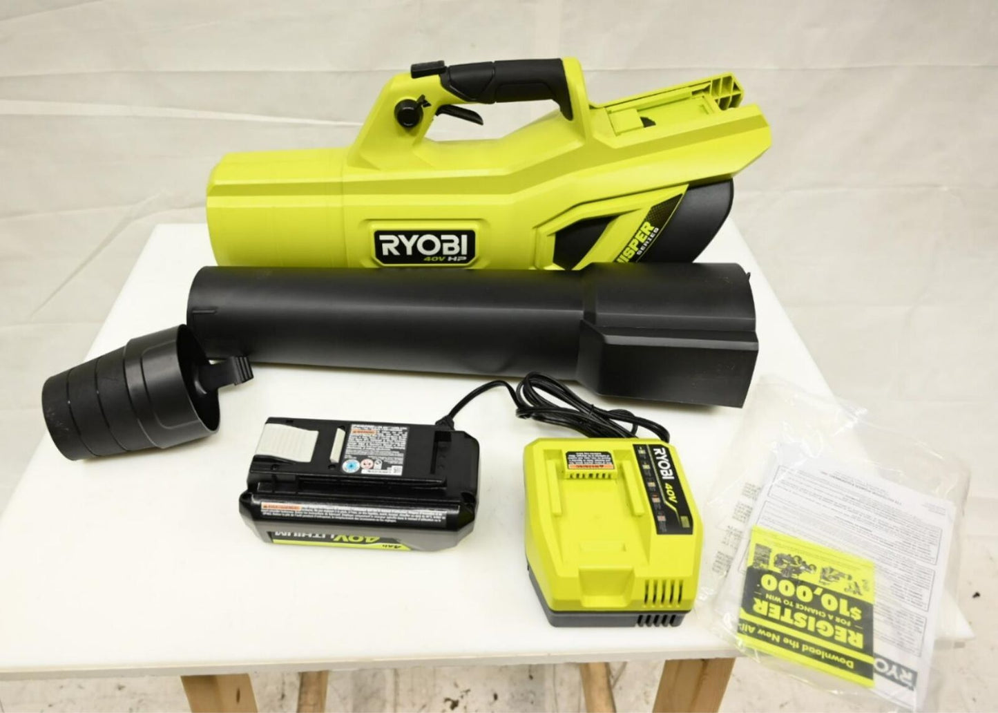 Ryobi RY404014K 650 CFM 40V Brushless Blower Kit