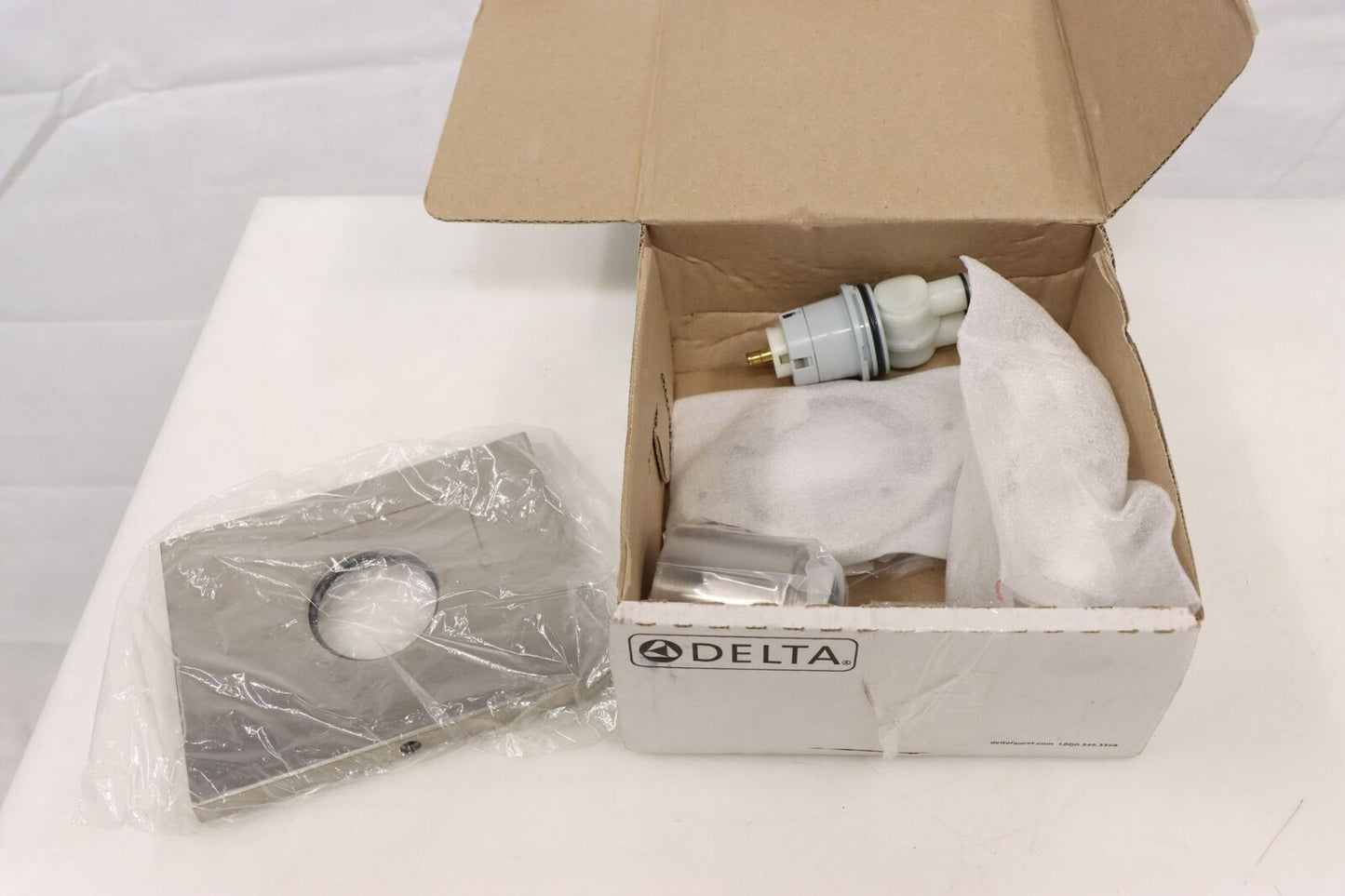 Delta T14053-SS Vero Monitor 14 Series Valve Only Trim, Stainless