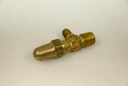 Superior 600A-4C (B12-031) Packed Angel Valve 3/8" N.P x 1/4" SAE