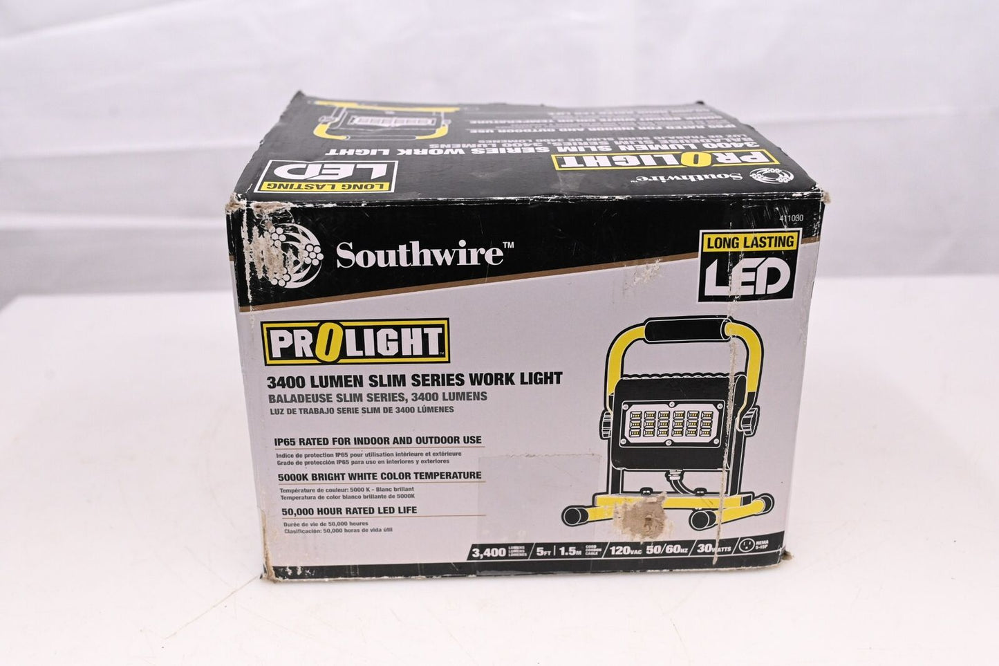 Southwire 411030 Flood Light, 120V AC