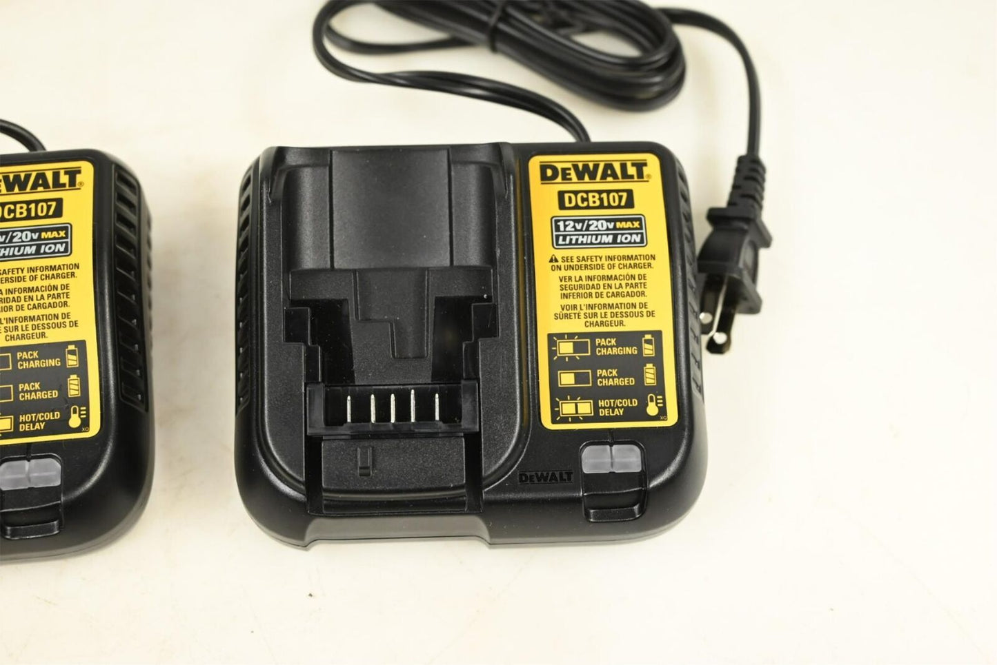 Dewalt DCB107 12V/20V Lithium-Ion Battery Charger, PK 2