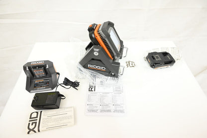 RIDGID 18V Cordless Flood Light Kit with Detachable Light with 2.0 Ah Lithium-Io