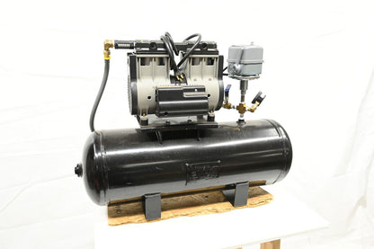 WELCH 8150B-30 Tank Vacuum System 1/2 HP 10 Gallon Tank