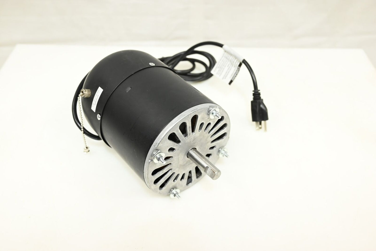 Air King AIF1402830B Oscillating Pedestal Fan Motor (FEW DENTS)