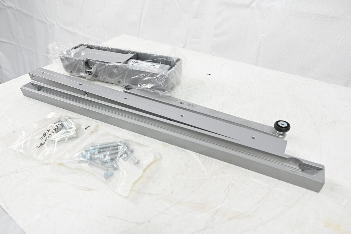 LCN 4511T-STD RH AL Security Door Closer, Right hand