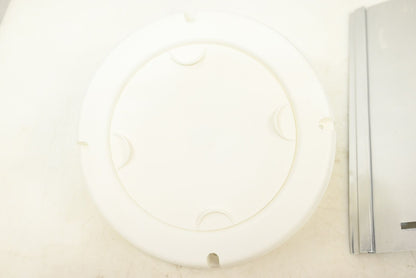 Everbilt BPSH4WHD 4 in. Spring Loaded Exhaust Hood in White