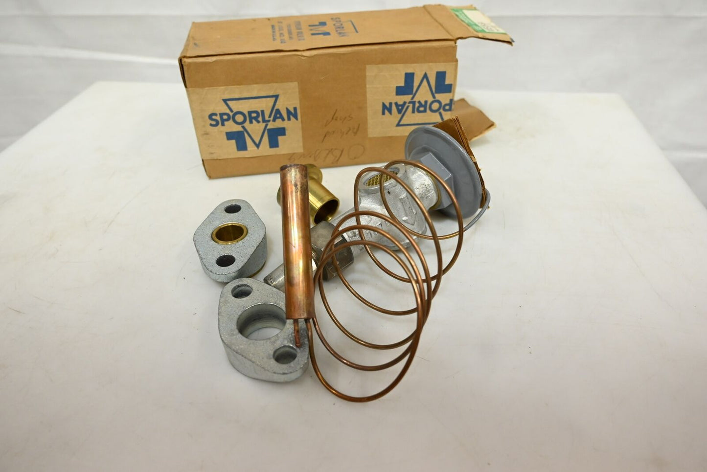 Sporlan MVE-26-GA 7x9 ODF 5' Thermostatic Expansion Valve (MISSING SCREWS)