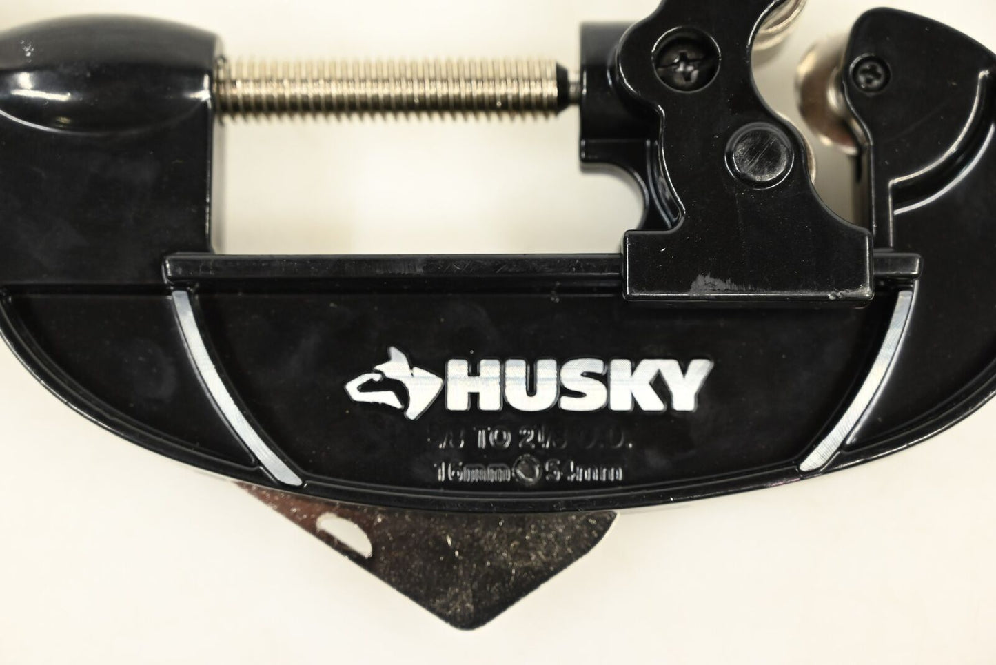 Husky 80-773-111 2-1/8 in. Quick-Release Tube Cutter