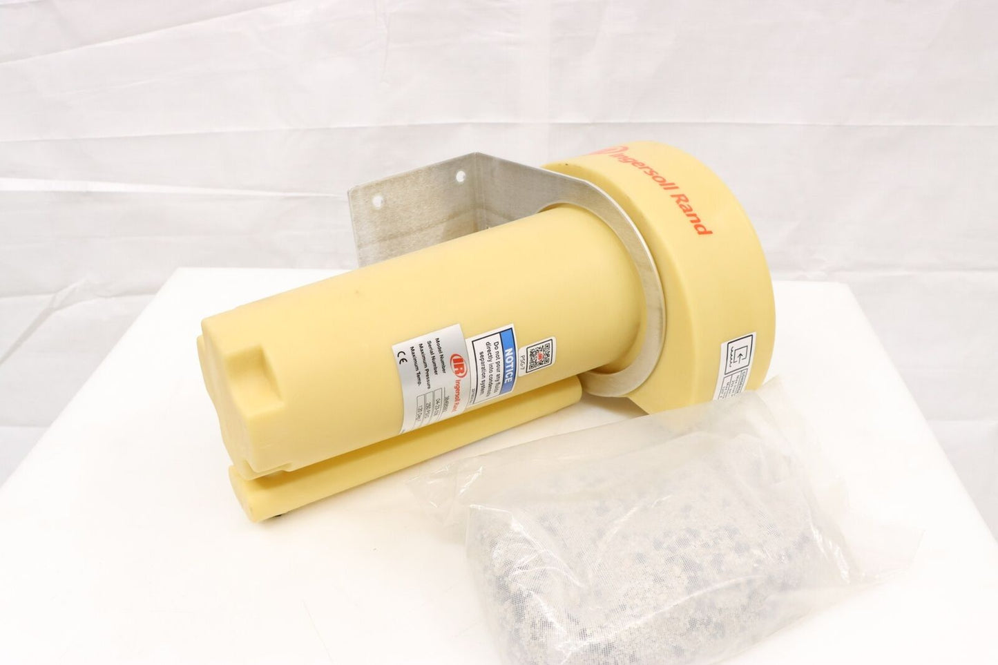 Ingersoll Rand PSG-7 Oil and Water Separator, 1/3 in Condensate Inlet Size